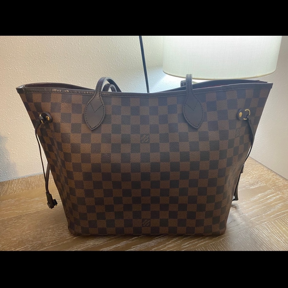 Louis Vuitton Neverfull MM